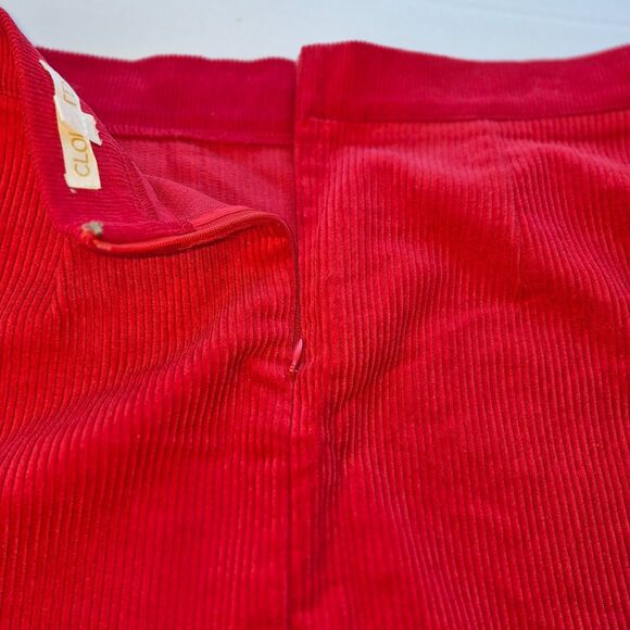 2 Corduroy Skirts, Gray and Red Size L, Cloud Ten & She+Sky, Gray Snaps, Red Zip - Picture 10 of 16